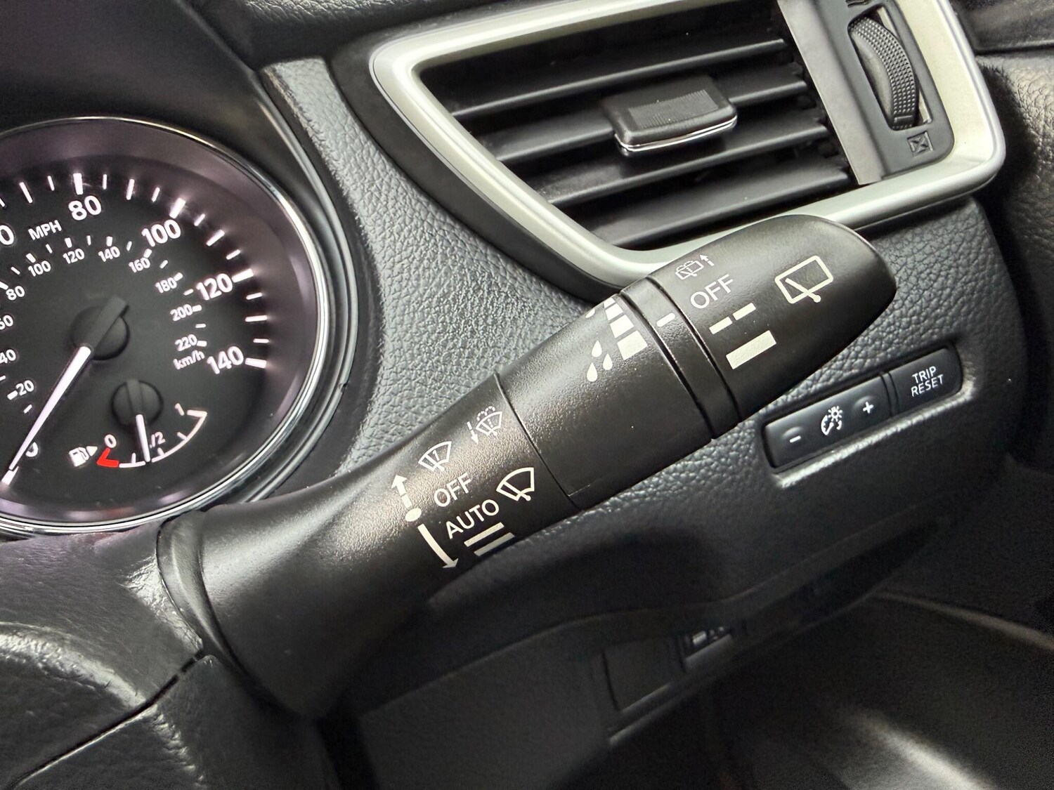 Used Nissan Qashqai for sale - 77683082: Photo 37