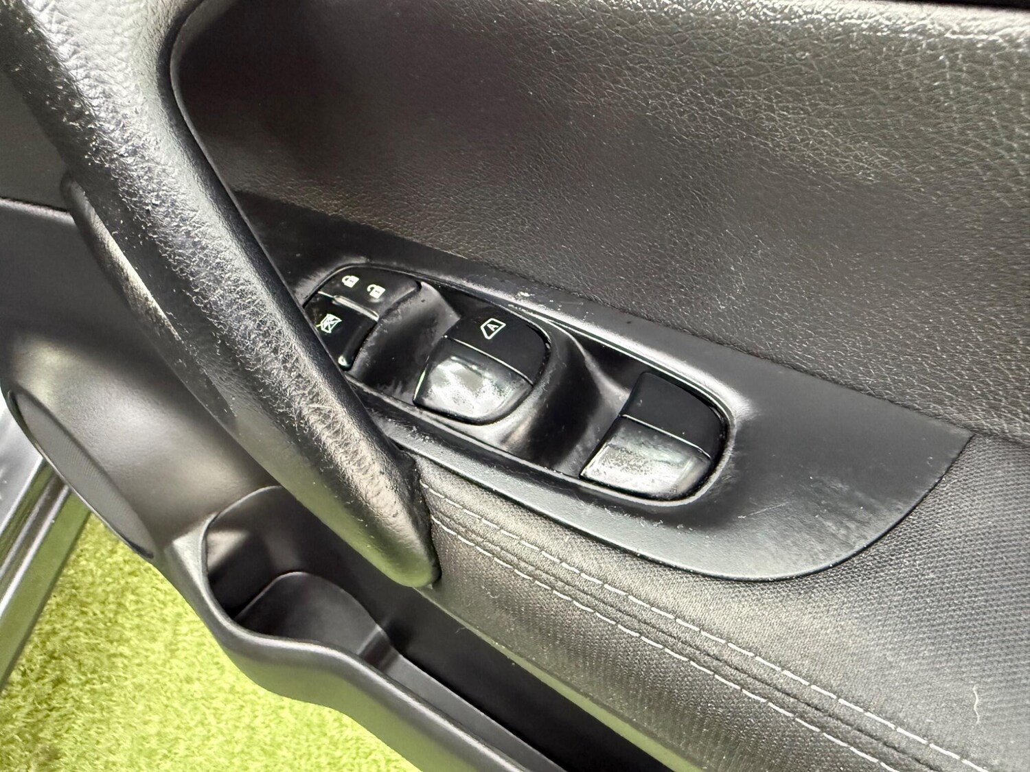 Used Nissan Qashqai for sale - 77683082: Photo 40