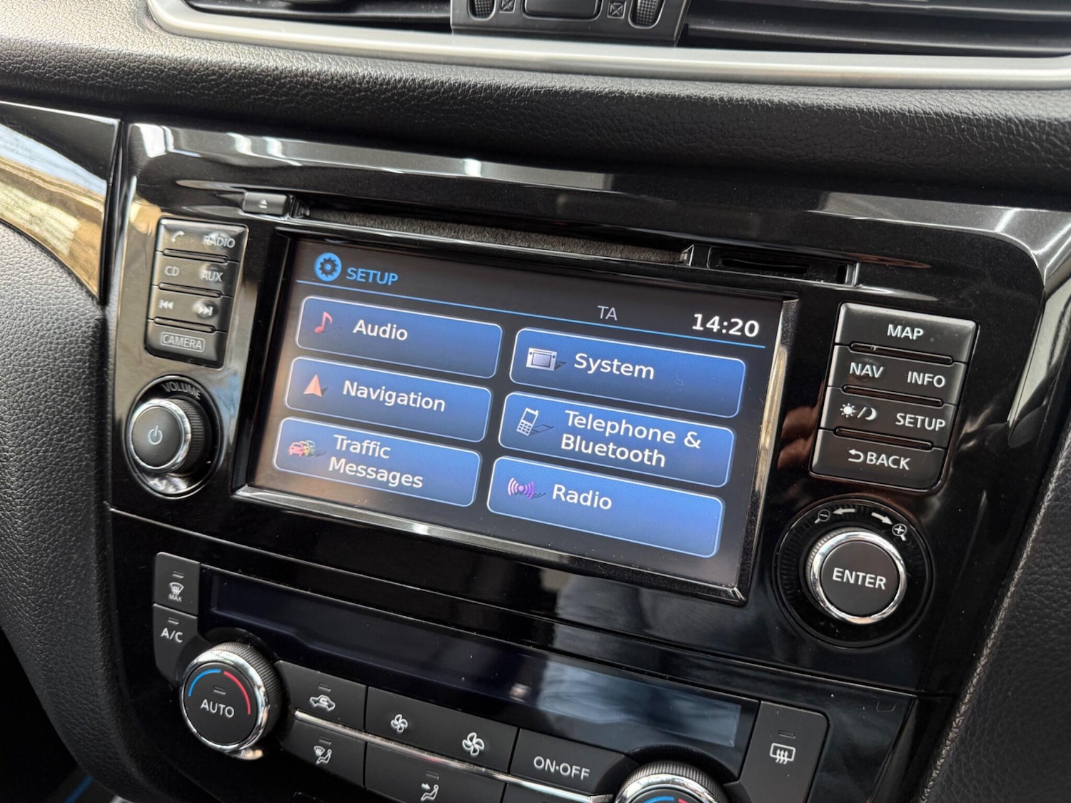 Used Nissan Qashqai for sale - 77683082: Photo 50