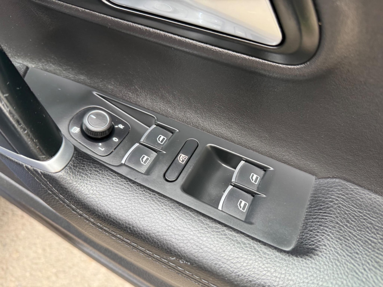 Used Volkswagen CC 2016 for sale - 76753137: Photo 41