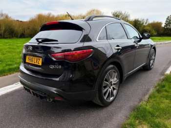 Used Infiniti QX70 2016 for sale - 73994496: Photo