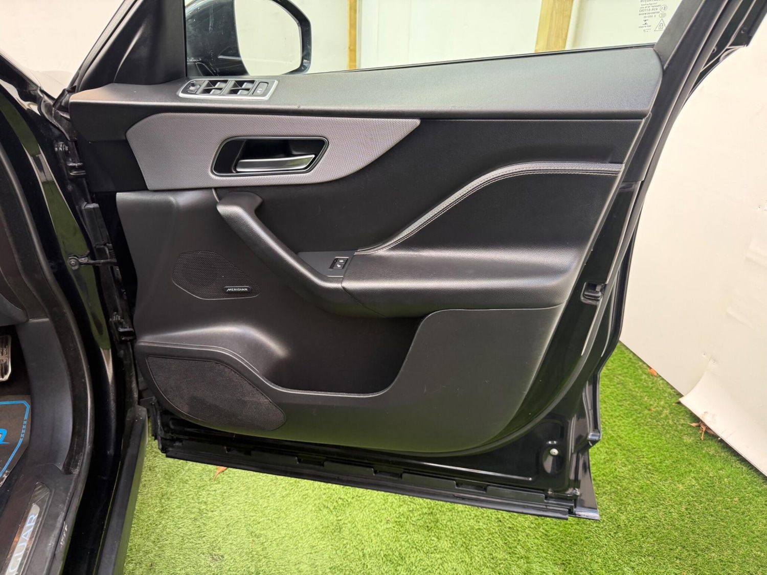 Used Jaguar F-Pace 2019 for sale - 76521493: Photo 17