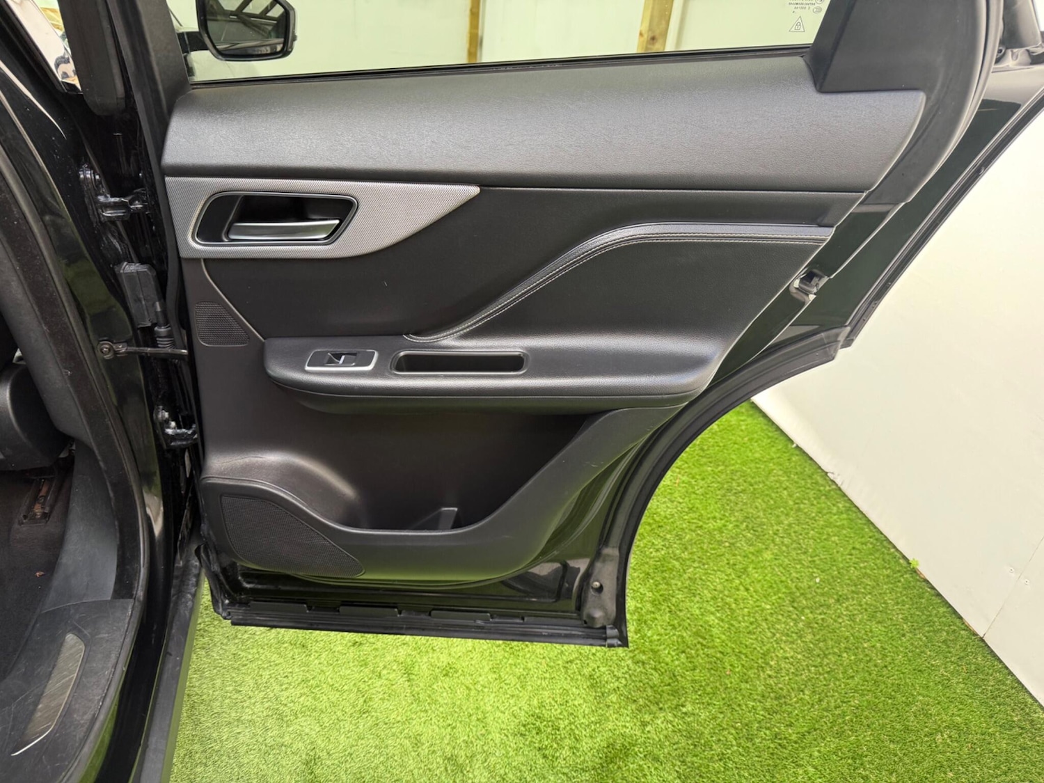 Used Jaguar F-Pace 2019 for sale - 76521493: Photo 21