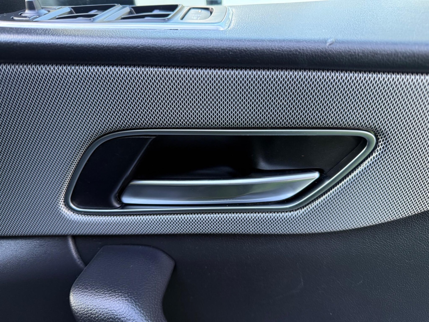 Used Jaguar F-Pace 2019 for sale - 76521493: Photo 41