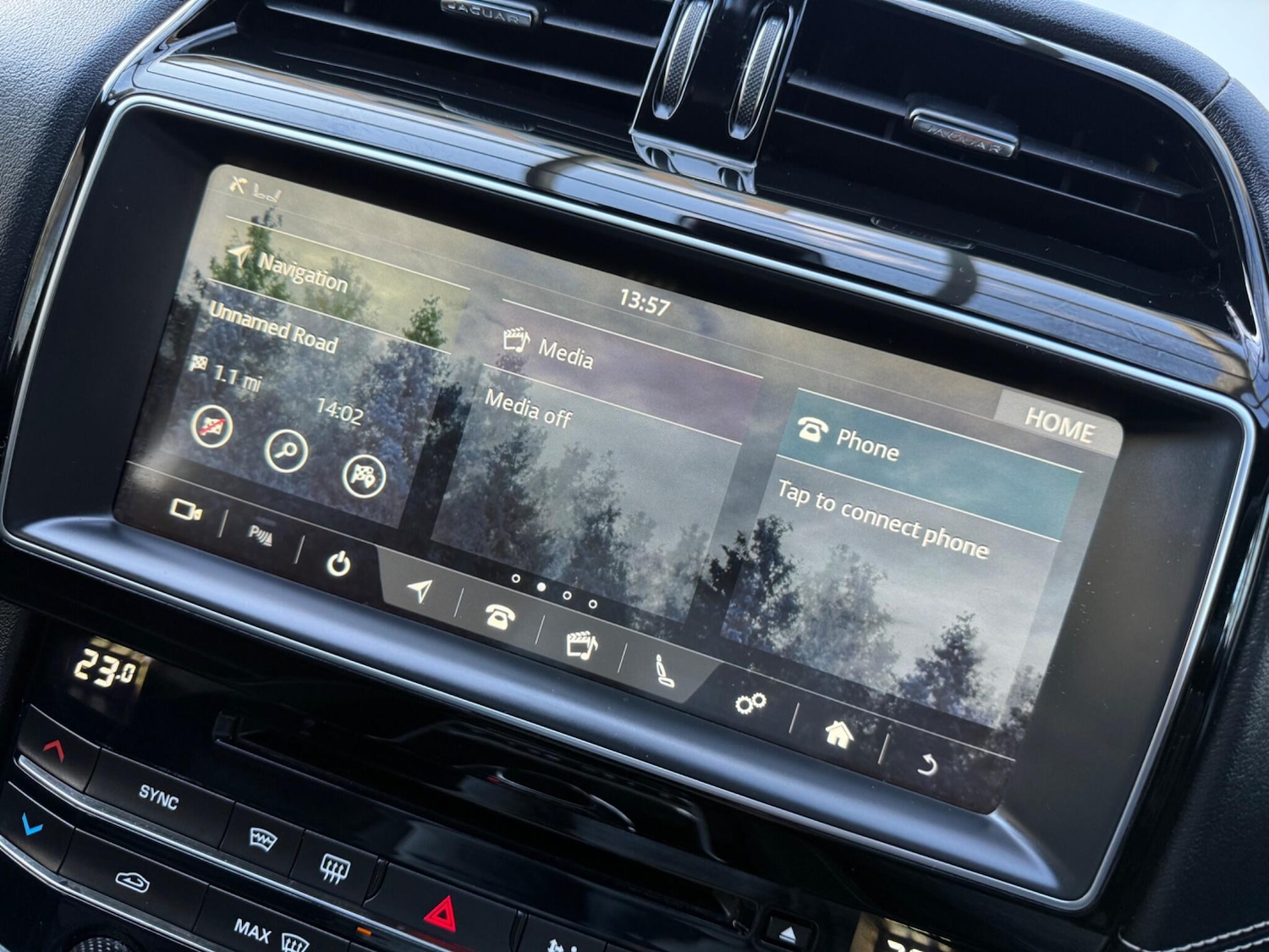 Used Jaguar F-Pace 2019 for sale - 76521493: Photo 45