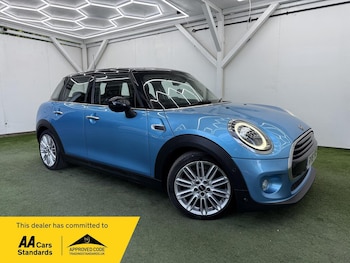Used MINI Hatch 2018 for sale - 78966223: Photo