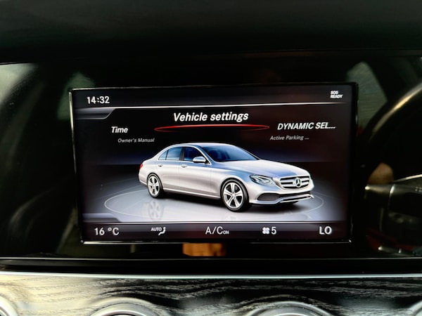 Used Mercedes-Benz E Class 2017 for sale - 75578342: Photo 48