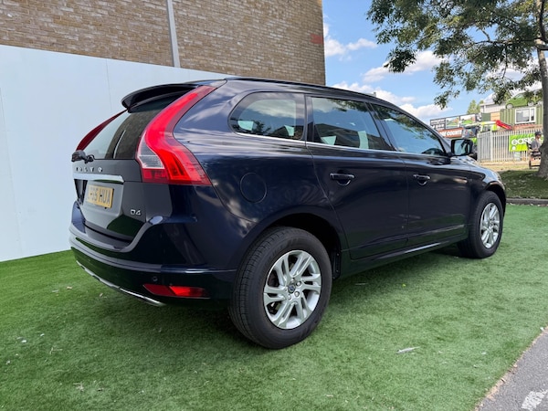 Used Volvo XC60 2015 for sale - 74585735: Photo 6