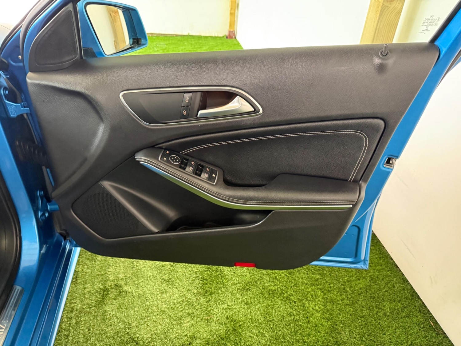 Used Mercedes-Benz A-Class 2015 for sale - 76597459: Photo 17