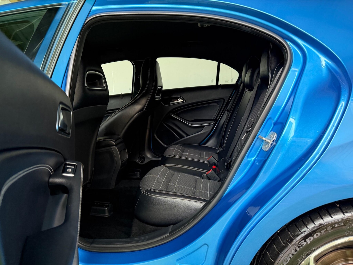 Used Mercedes-Benz A-Class 2015 for sale - 76597459: Photo 22