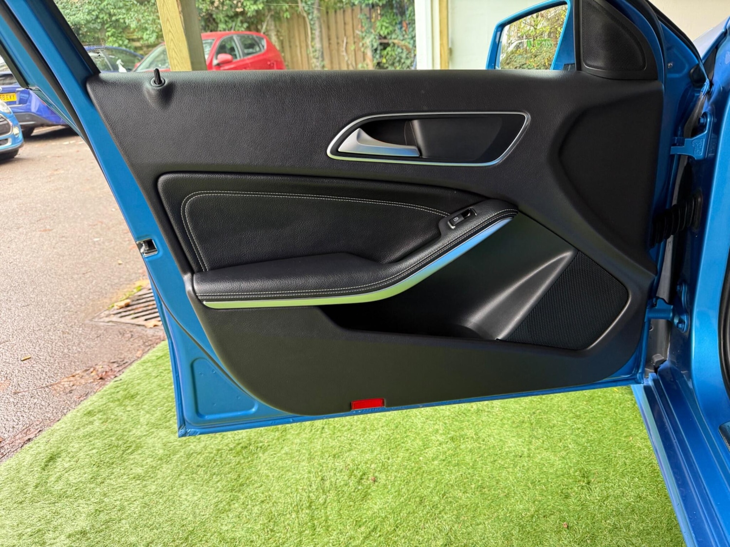 Used Mercedes-Benz A-Class 2015 for sale - 76597459: Photo 27