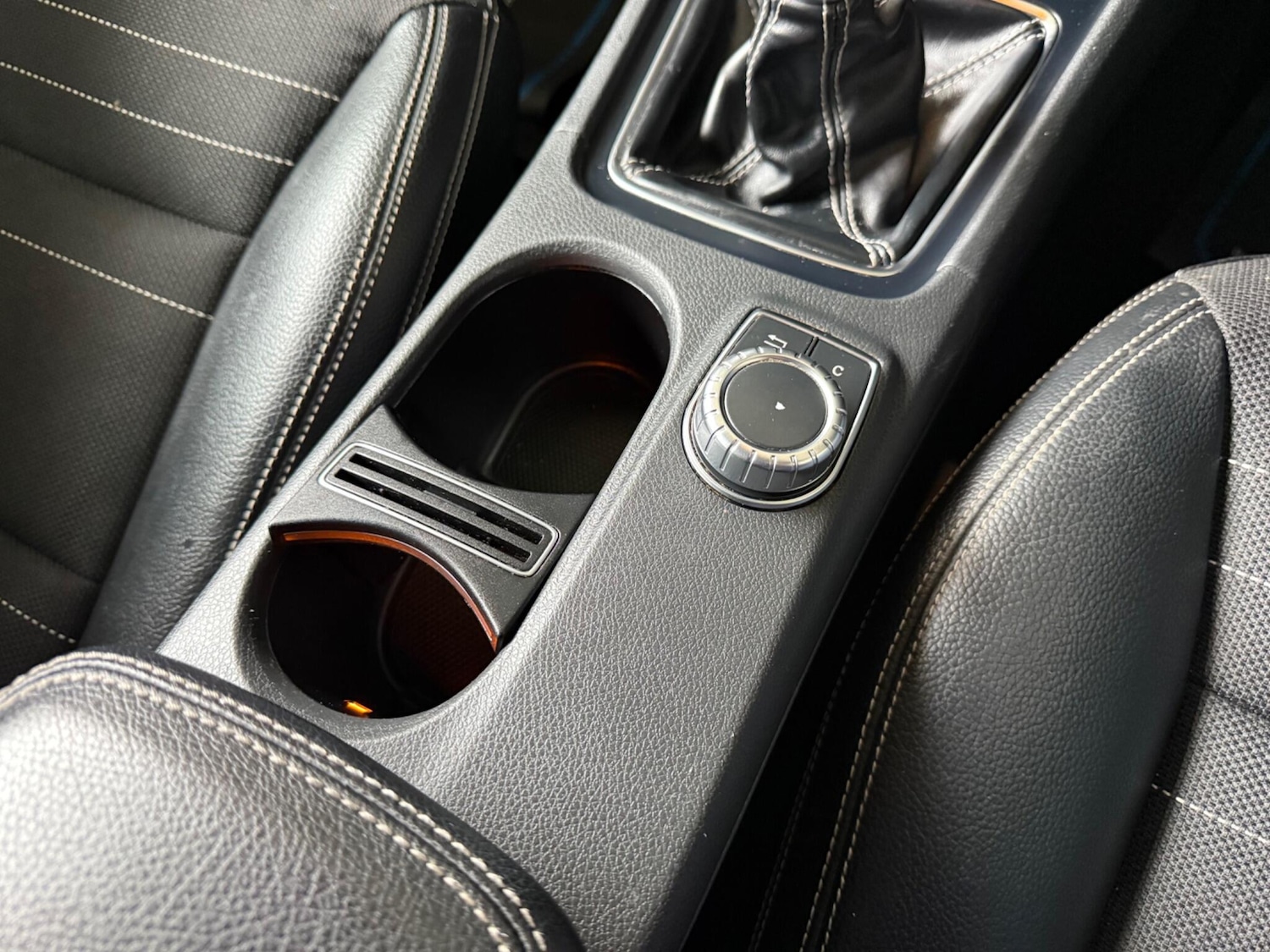 Used Mercedes-Benz A-Class 2015 for sale - 76597459: Photo 52