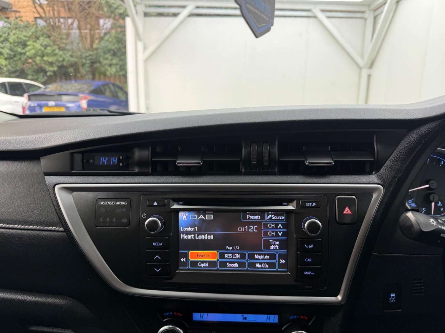 Used Toyota Auris 2013 for sale - 77344384: Photo 29