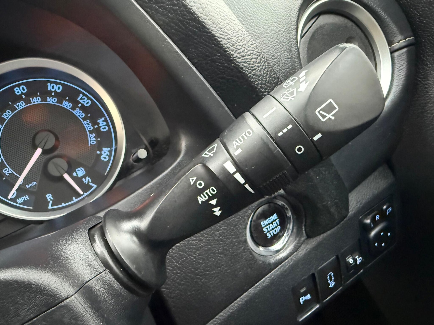 Used Toyota Auris 2013 for sale - 77344384: Photo 37