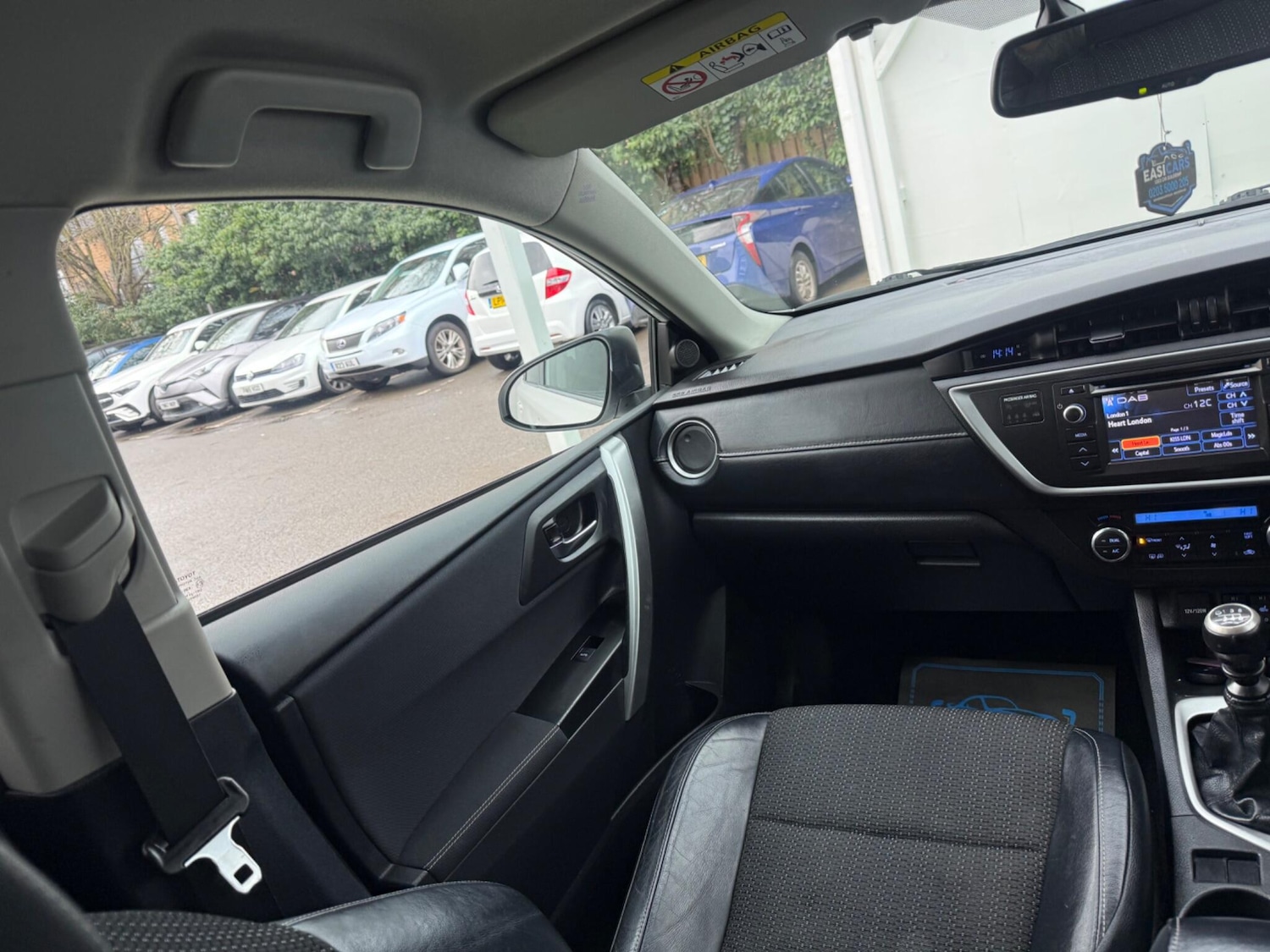 Used Toyota Auris 2013 for sale - 77344384: Photo 38