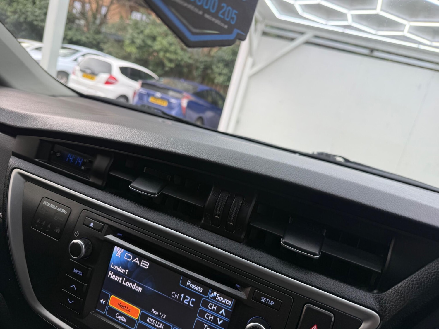 Used Toyota Auris 2013 for sale - 77344384: Photo 43