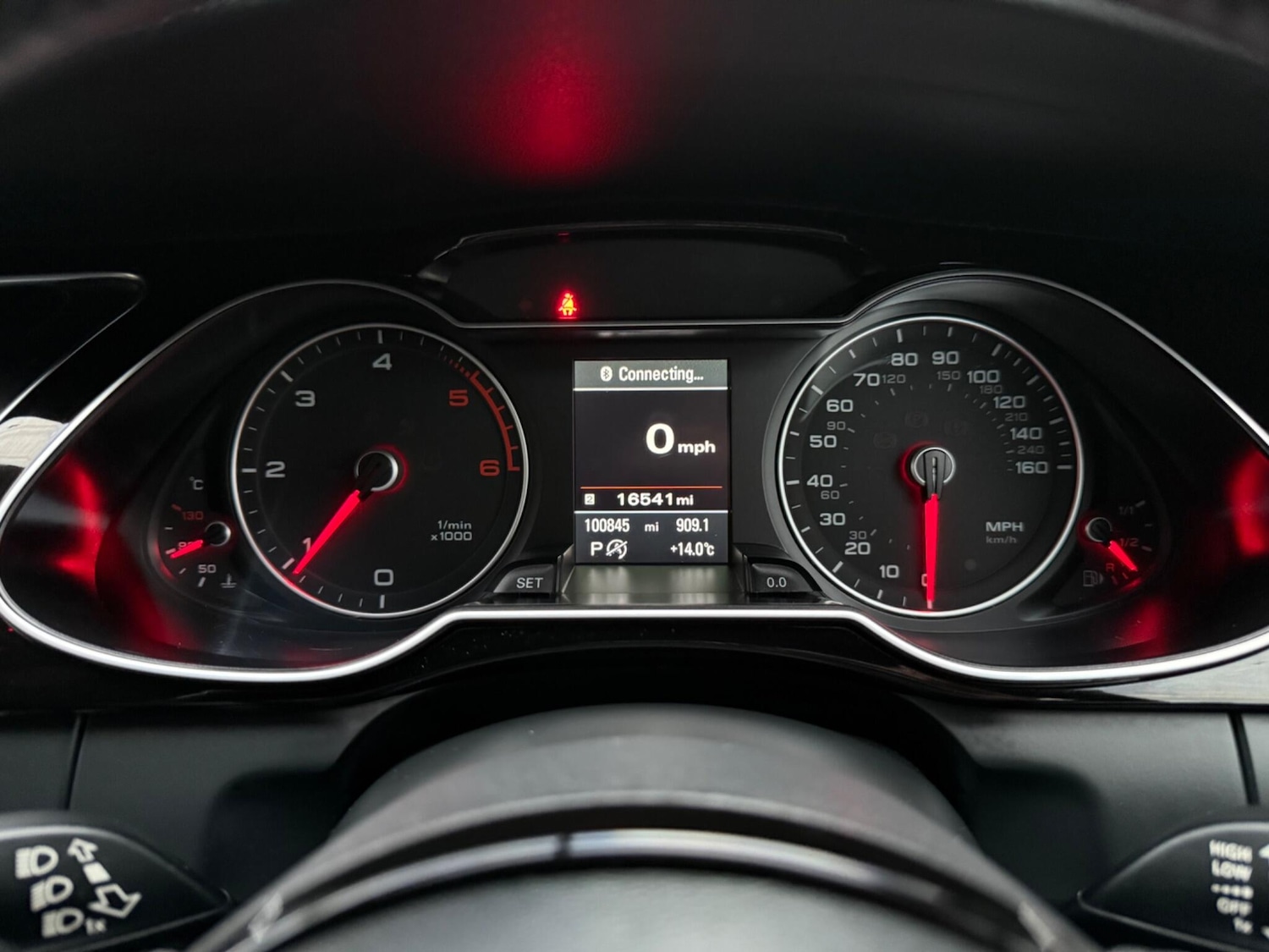 Used Audi A4 2014 for sale - 76294853: Photo 33