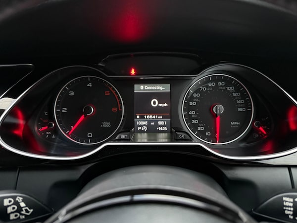 Used Audi A4 2014 for sale - 76294853: Photo 33