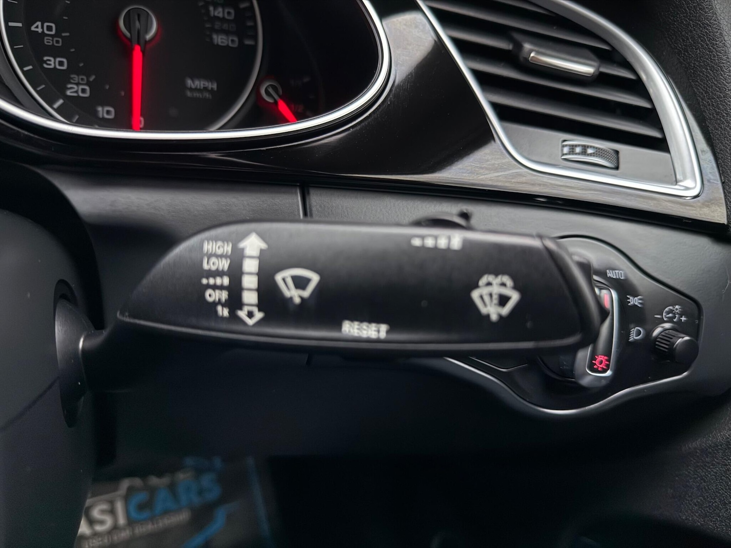 Used Audi A4 2014 for sale - 76294853: Photo 37