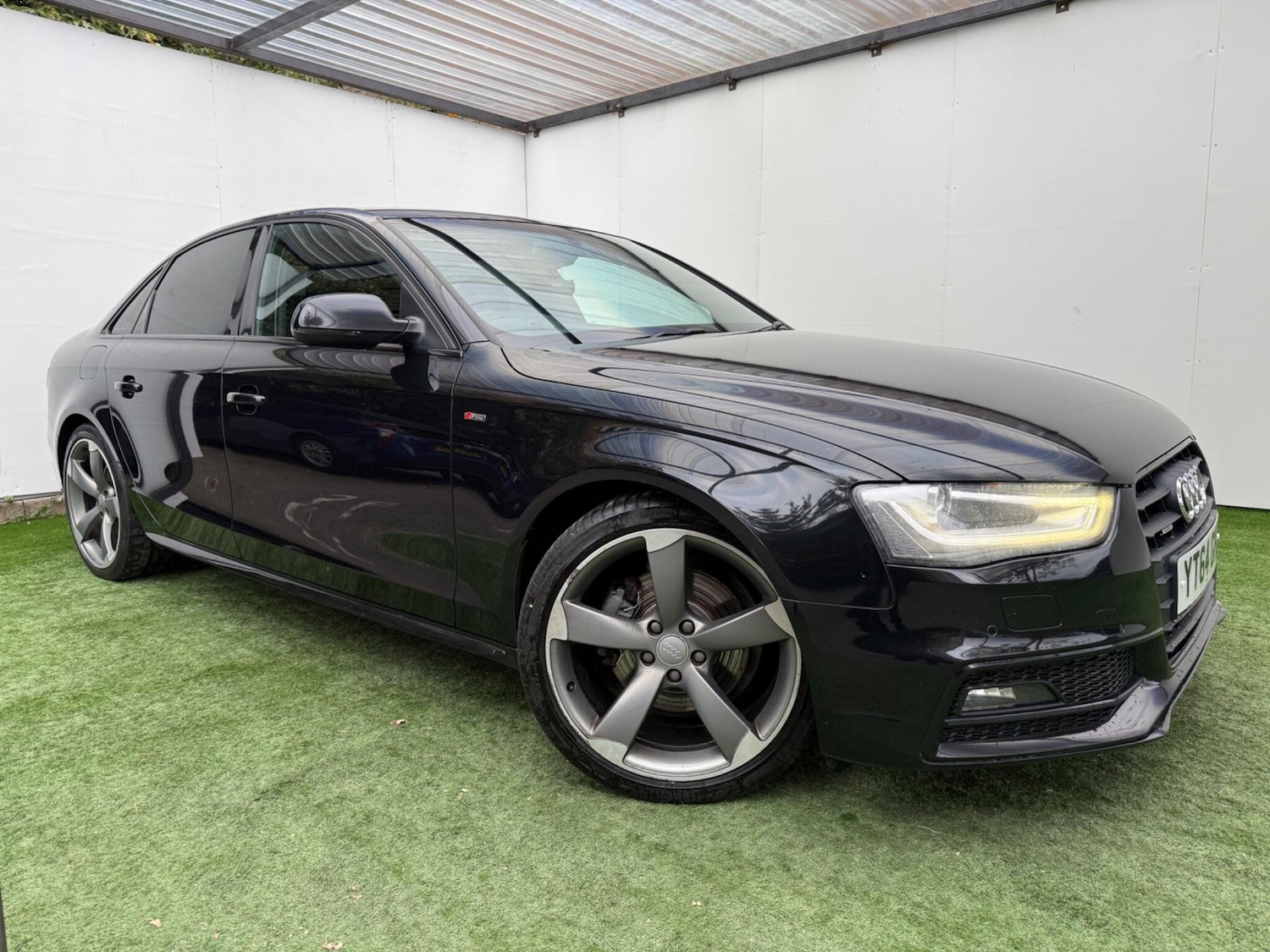 Used Audi A4 2014 for sale - 76294853: Photo 4