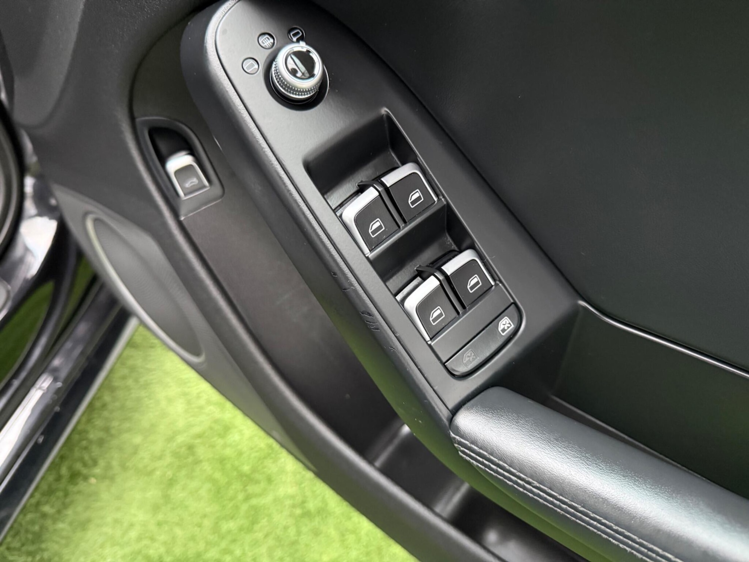 Used Audi A4 2014 for sale - 76294853: Photo 40