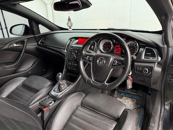 Used Vauxhall Cascada 2015 for sale - 79483893: Photo