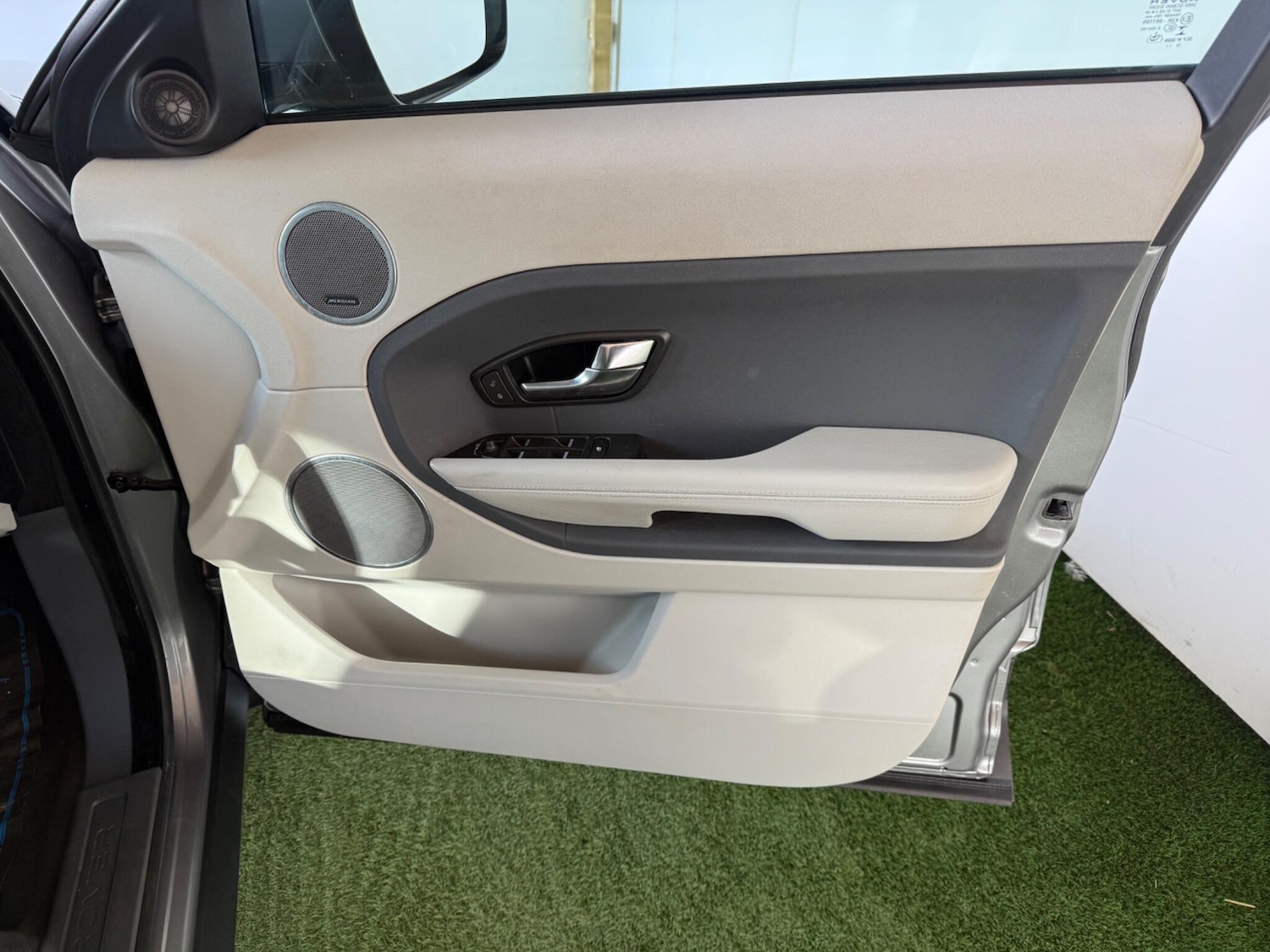 Used Land Rover Range Rover Evoque 2013 for sale - 76613279: Photo 17