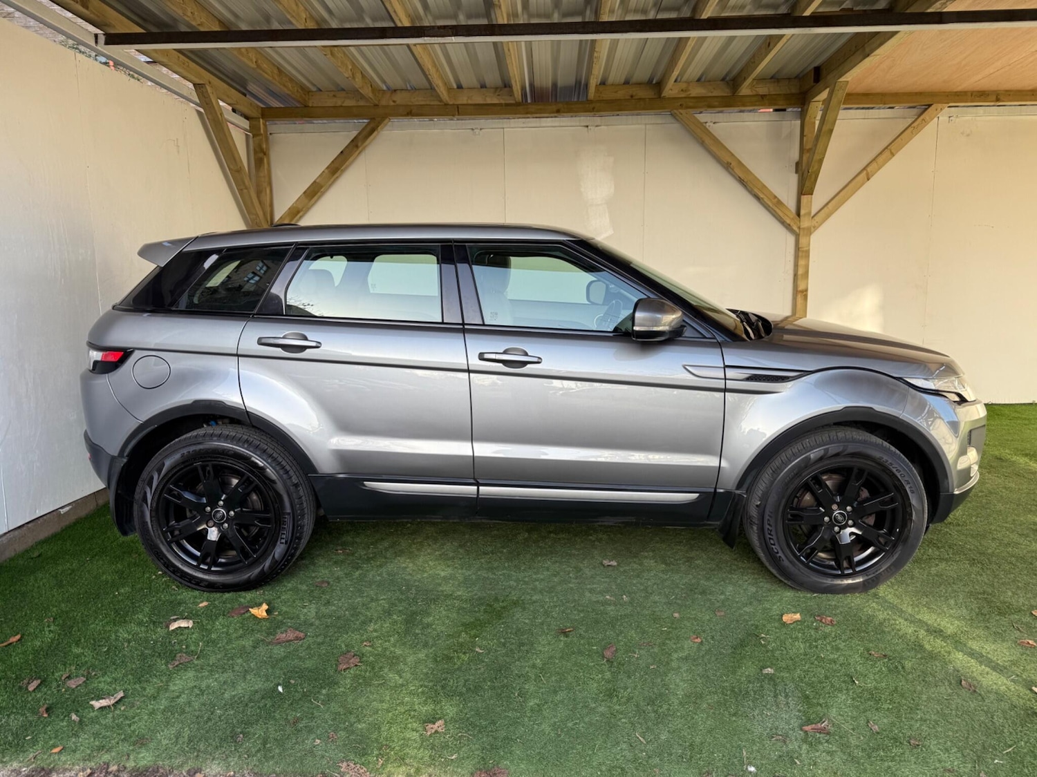 Used Land Rover Range Rover Evoque 2013 for sale - 76613279: Photo 5