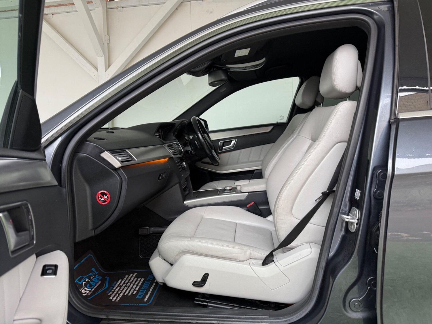 Used Mercedes-Benz E Class for sale - 77852831: Photo 24