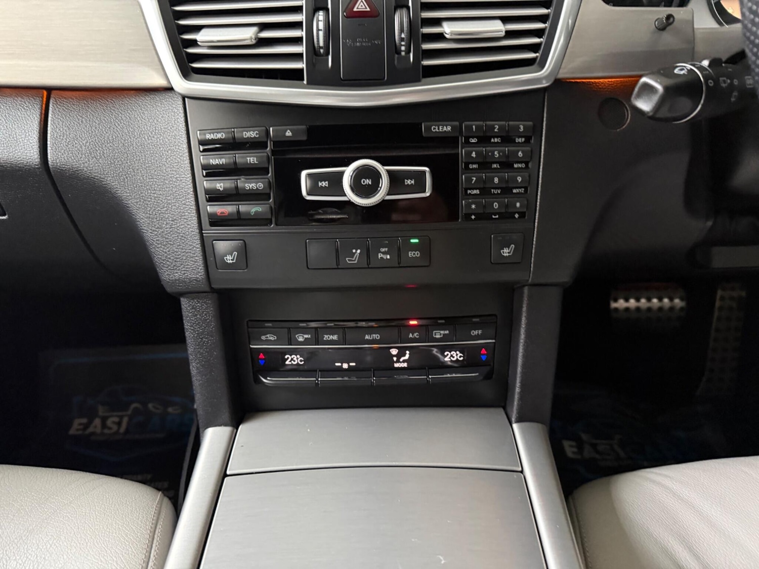 Used Mercedes-Benz E Class for sale - 77852831: Photo 29