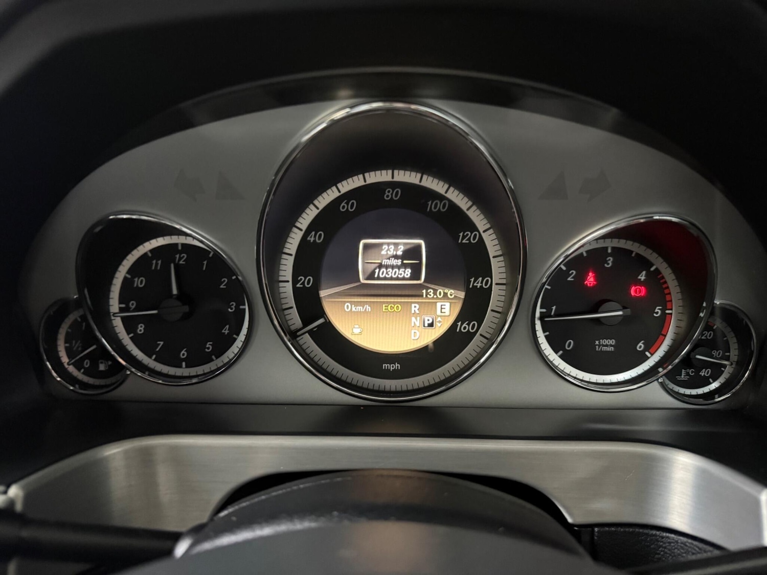 Used Mercedes-Benz E Class for sale - 77852831: Photo 32