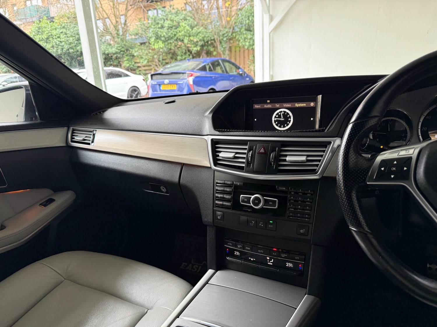 Used Mercedes-Benz E Class for sale - 77852831: Photo 53