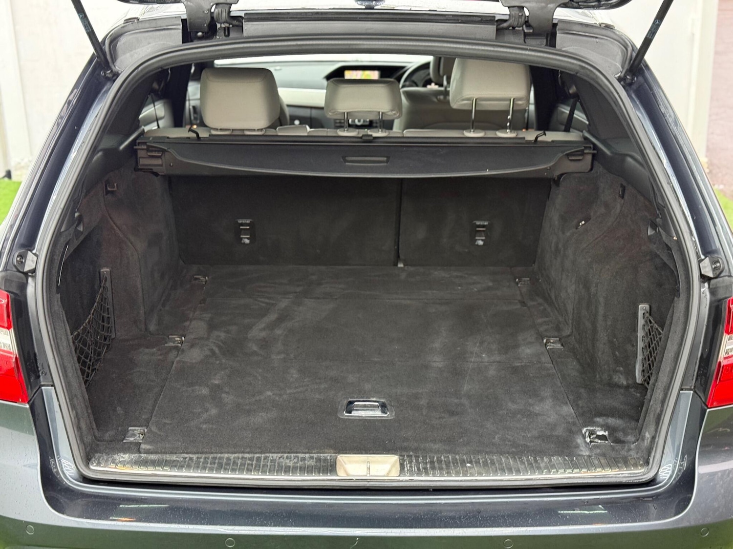 Used Mercedes-Benz E Class for sale - 77852831: Photo 8