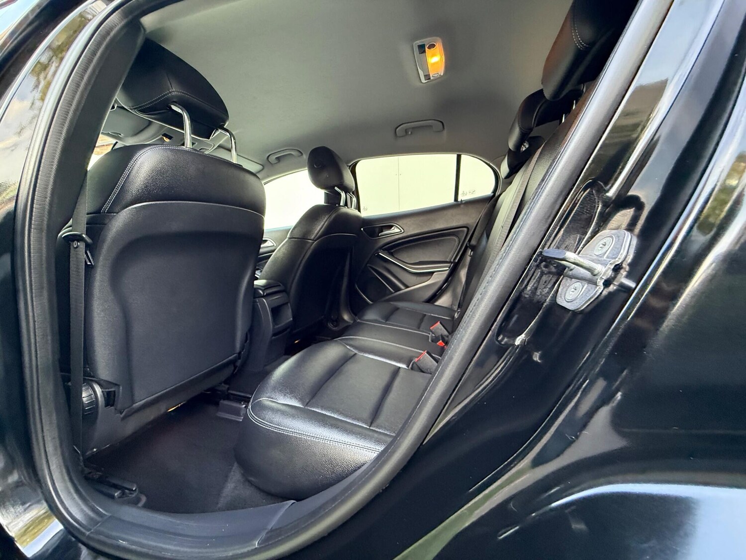 Used Mercedes-Benz GLA 2019 for sale - 76866304: Photo 23