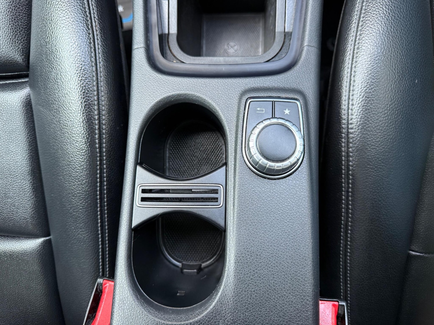 Used Mercedes-Benz GLA 2019 for sale - 76866304: Photo 55