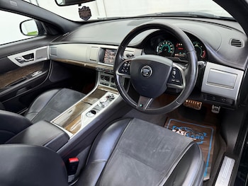 Used Jaguar XF 2015 for sale - 78383925: Photo