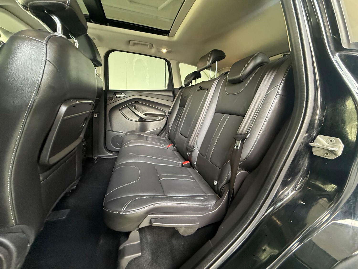 Used Ford Kuga 2015 for sale - 77377649: Photo 25