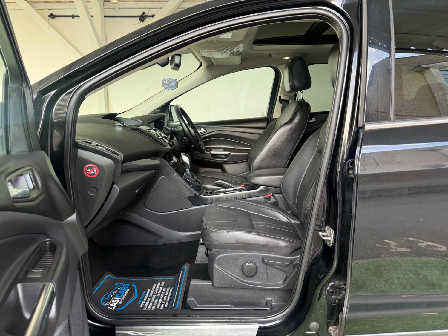 Used Ford Kuga 2015 for sale - 77377649: Photo 26