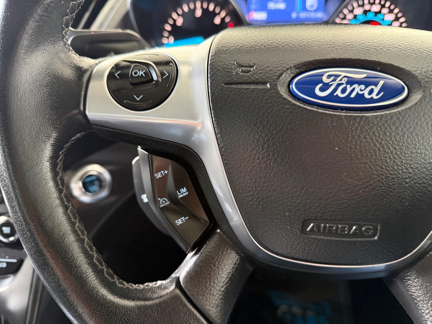 Used Ford Kuga 2015 for sale - 77377649: Photo 35