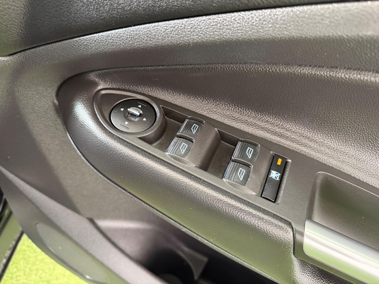 Used Ford Kuga 2015 for sale - 77377649: Photo 41