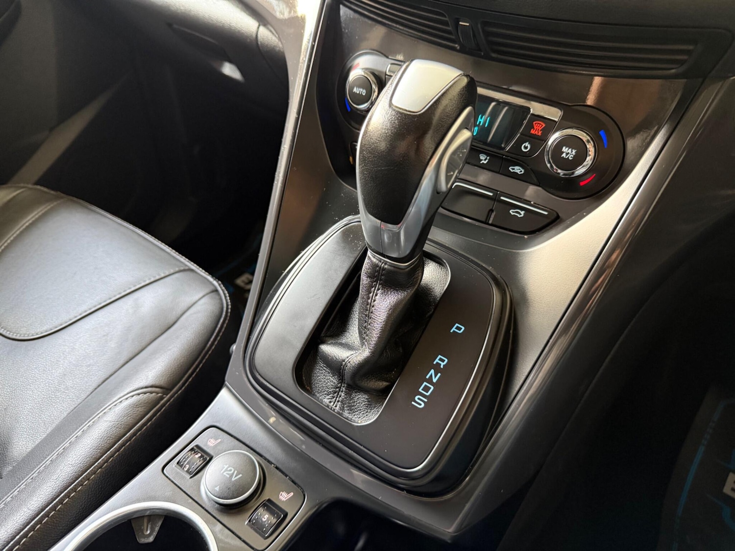 Used Ford Kuga 2015 for sale - 77377649: Photo 50