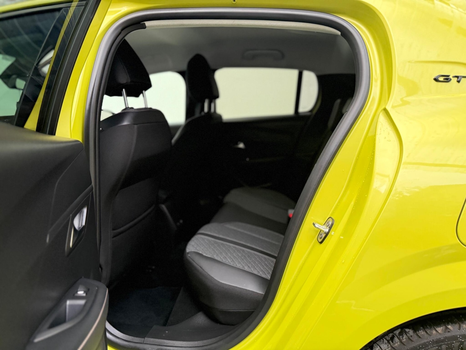 Used Peugeot 208 2024 for sale - 76399259: Photo 21