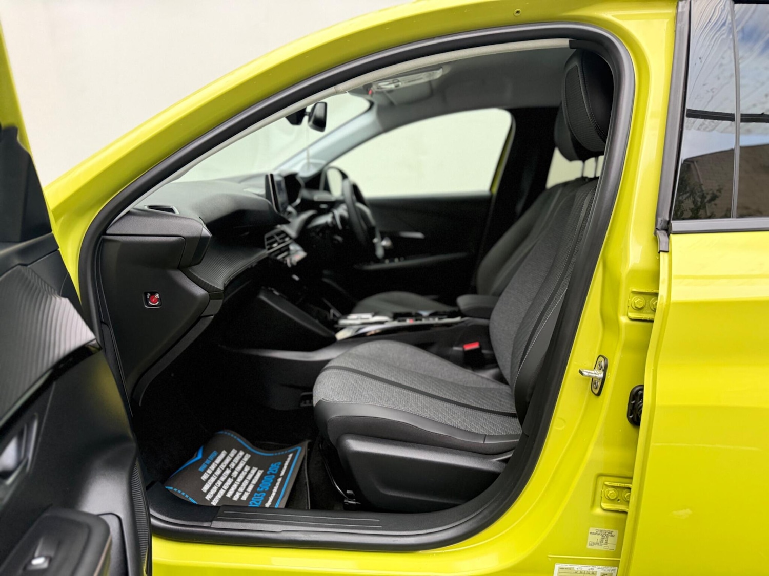 Used Peugeot 208 2024 for sale - 76399259: Photo 24