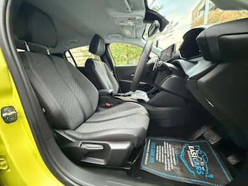 Used Peugeot 208 2024 for sale - 76399259: Photo