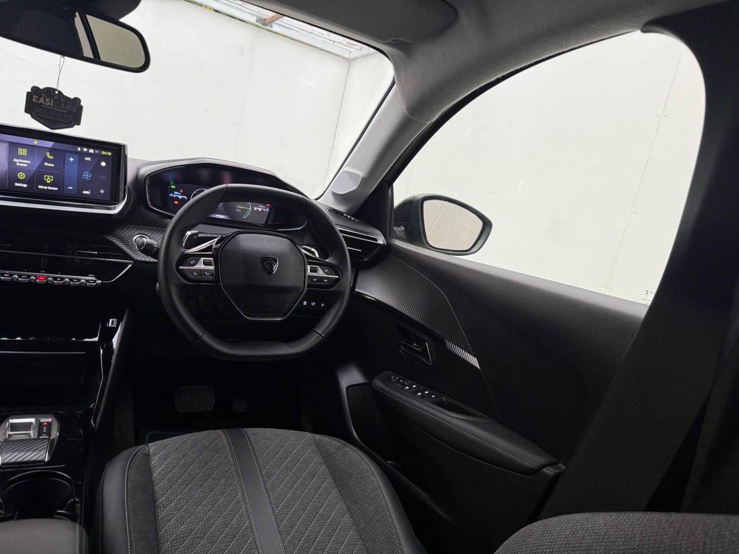 Used Peugeot 208 2024 for sale - 76399259: Photo 40