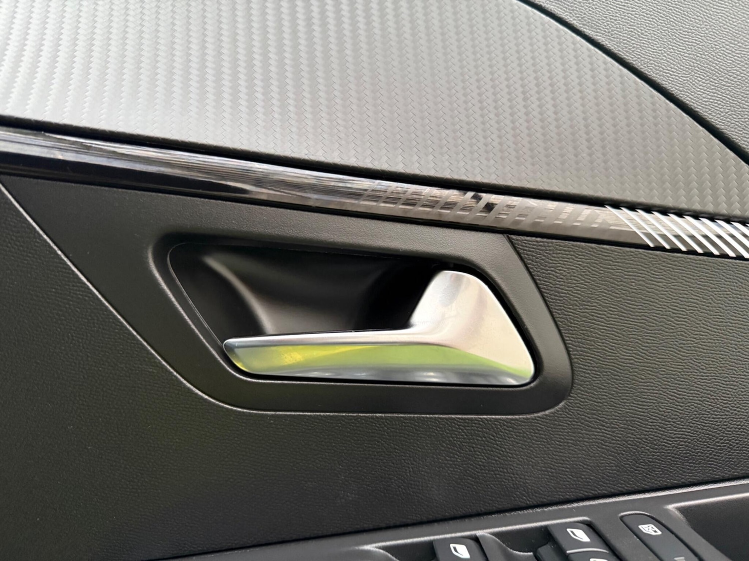 Used Peugeot 208 2024 for sale - 76399259: Photo 42