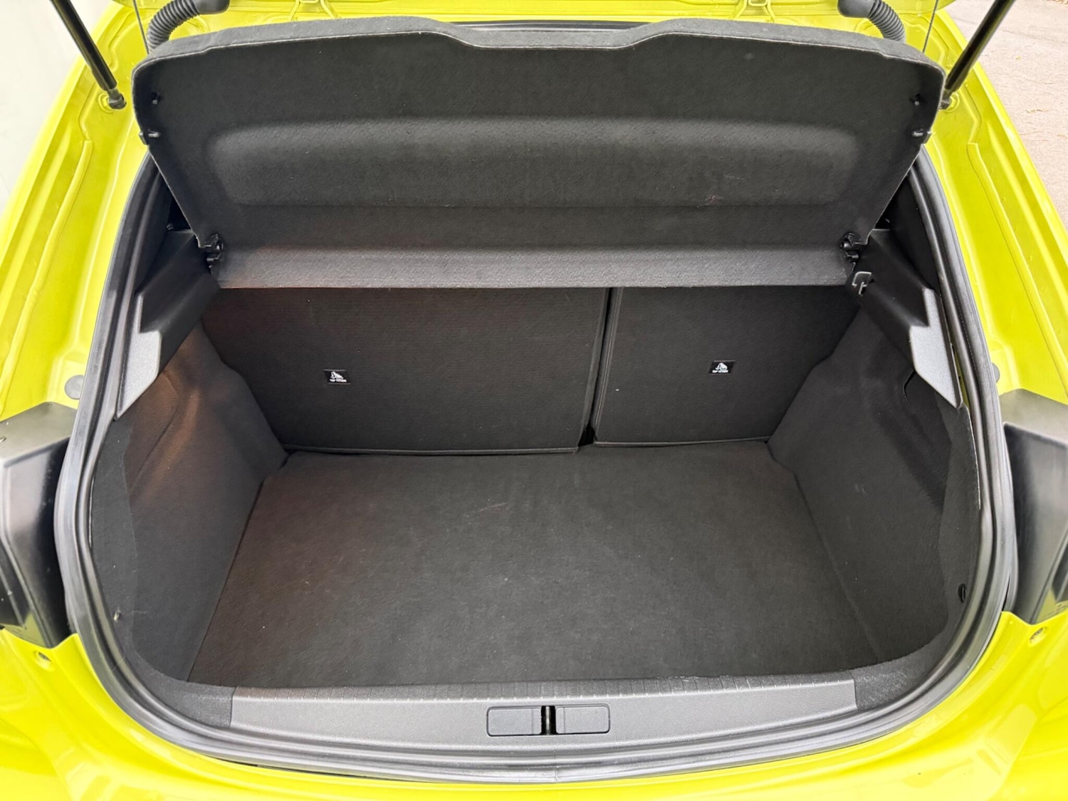 Used Peugeot 208 2024 for sale - 76399259: Photo 8