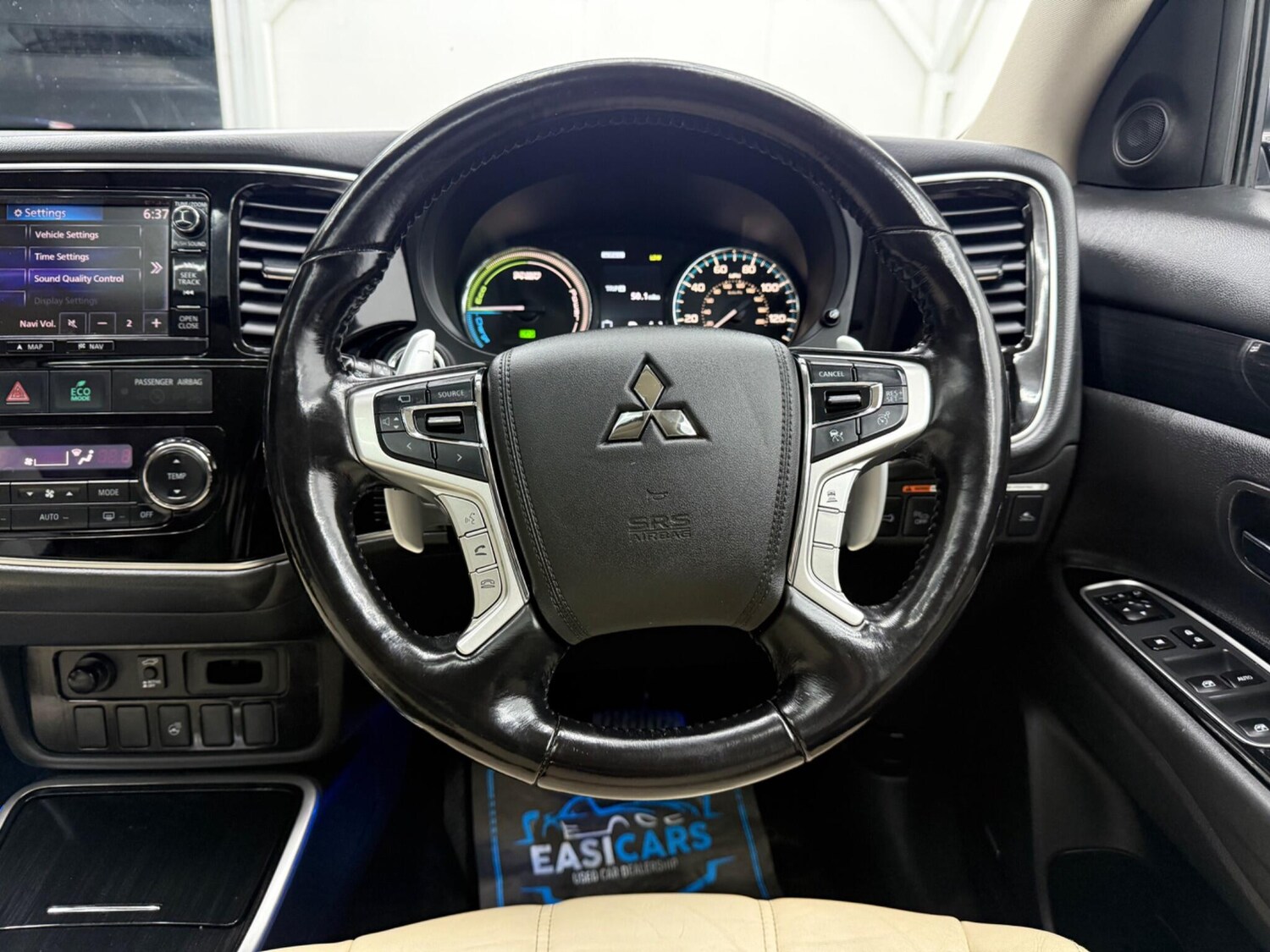 Used Mitsubishi Outlander 2016 for sale - 77400837: Photo 34