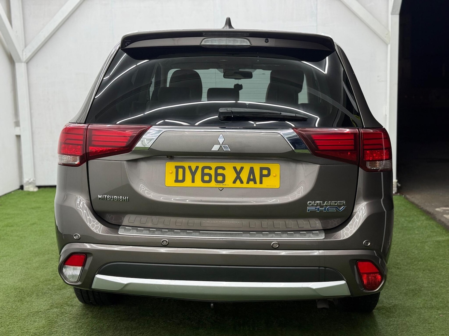 Used Mitsubishi Outlander 2016 for sale - 77400837: Photo 7