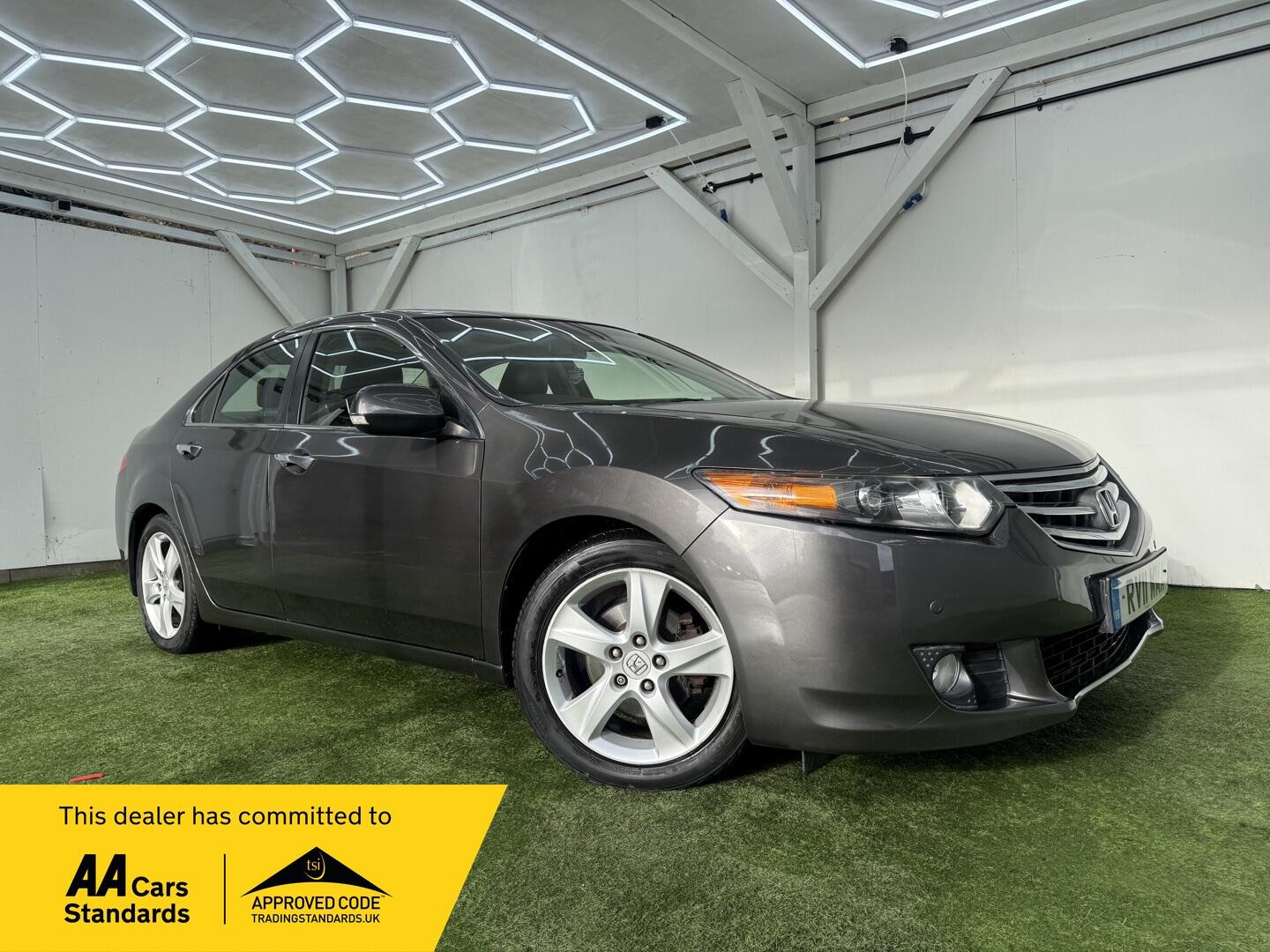 Used Honda Accord 2011 for sale - 77331143: Photo 1